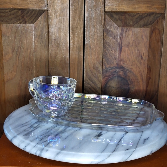 Carnival Glass Snack Tray Set - Picture 14 of 17
